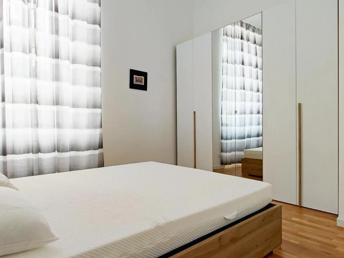 Sarca Apartment Milano İtalya